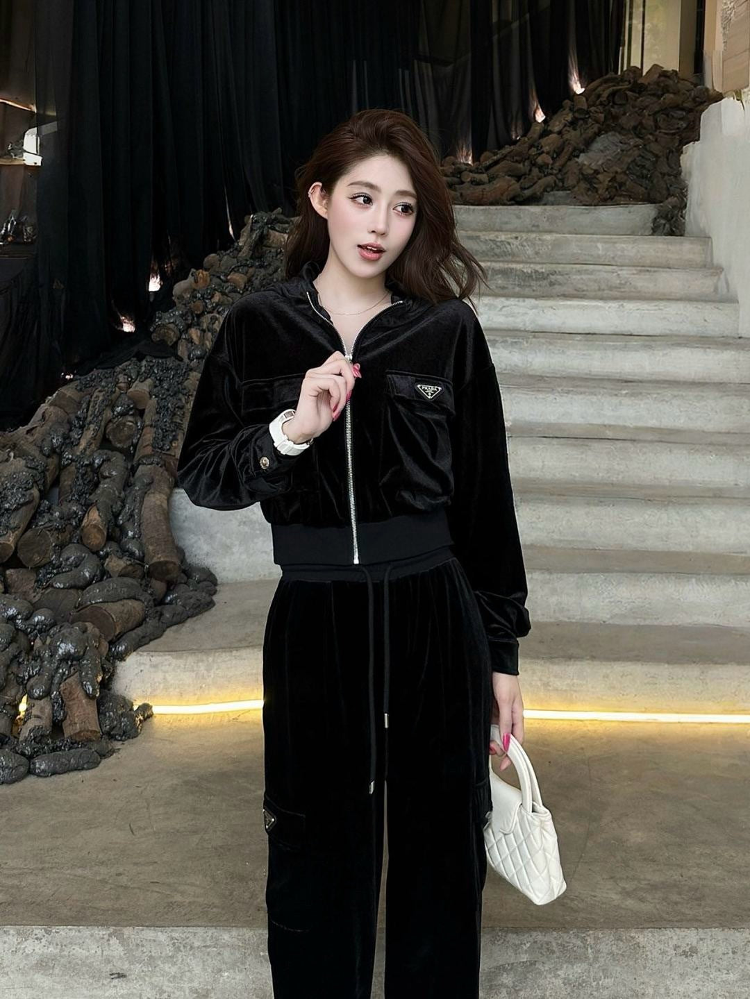Pra 25fw Velvet suit