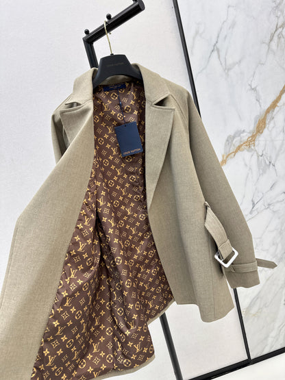 Loui 25fw trench coat