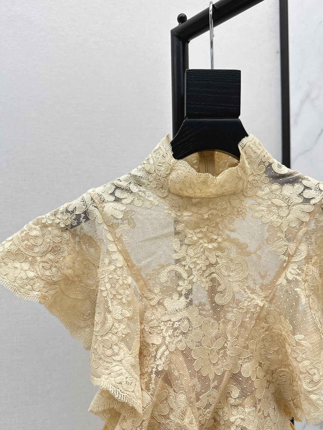 Zimm 25ss lace shirt