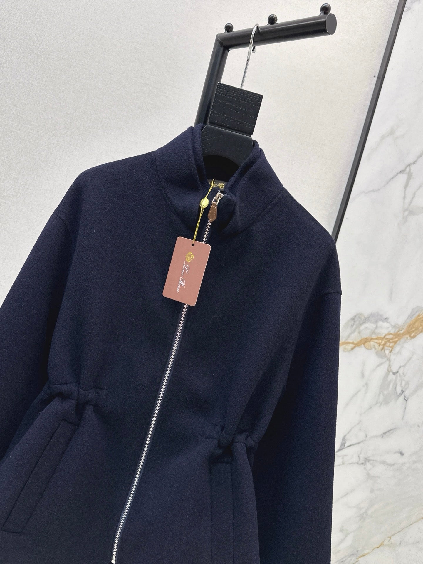 Loro 25fw cashmere jacket
