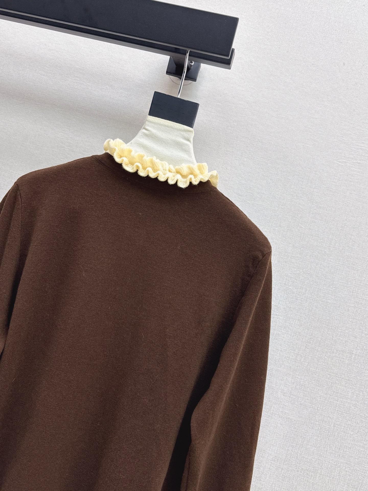 Chan 25fw knit cardigan