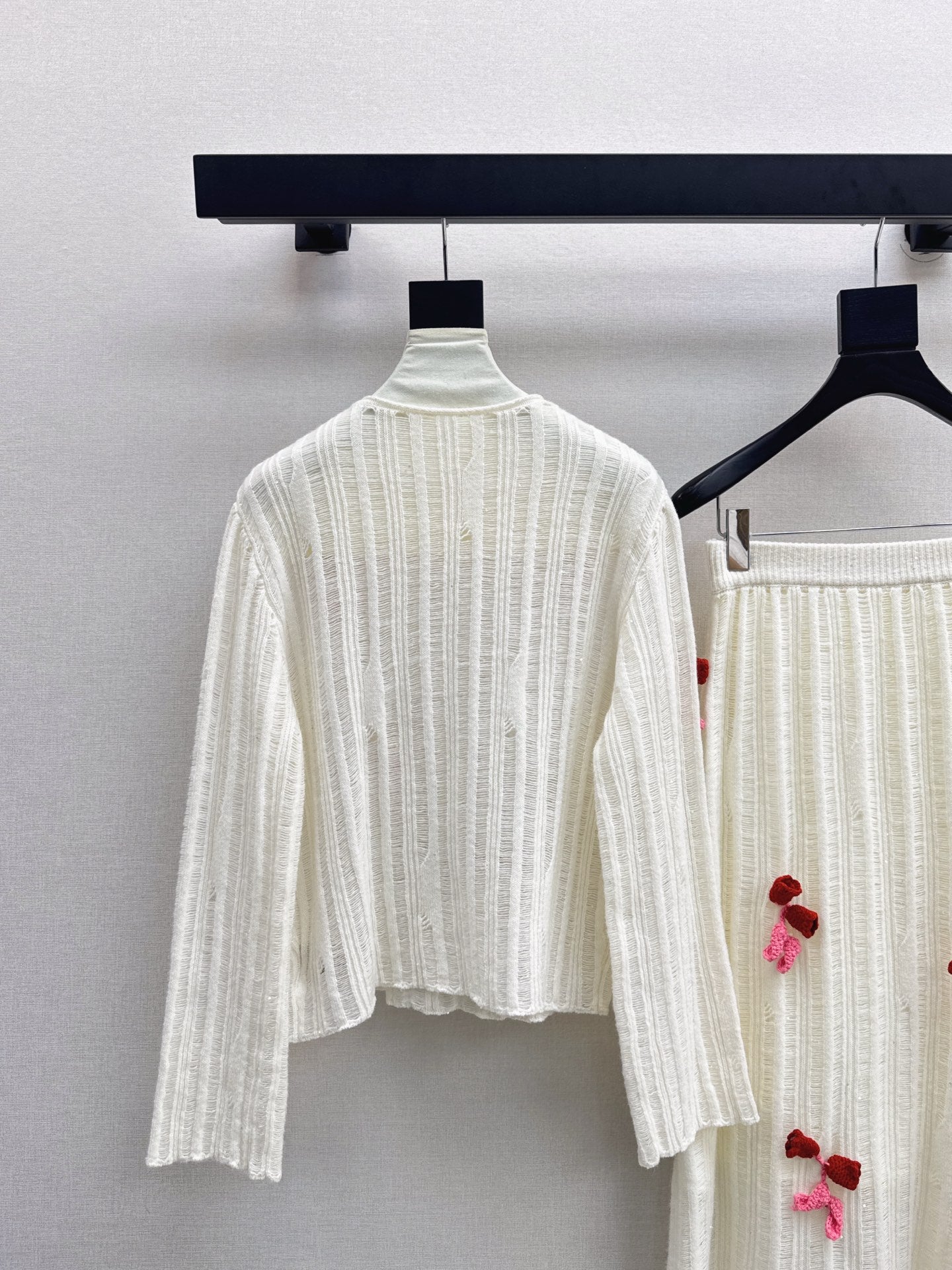 Chan 25fw wool sweater skirt suit