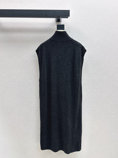 Herm 25fw sleeveless dress