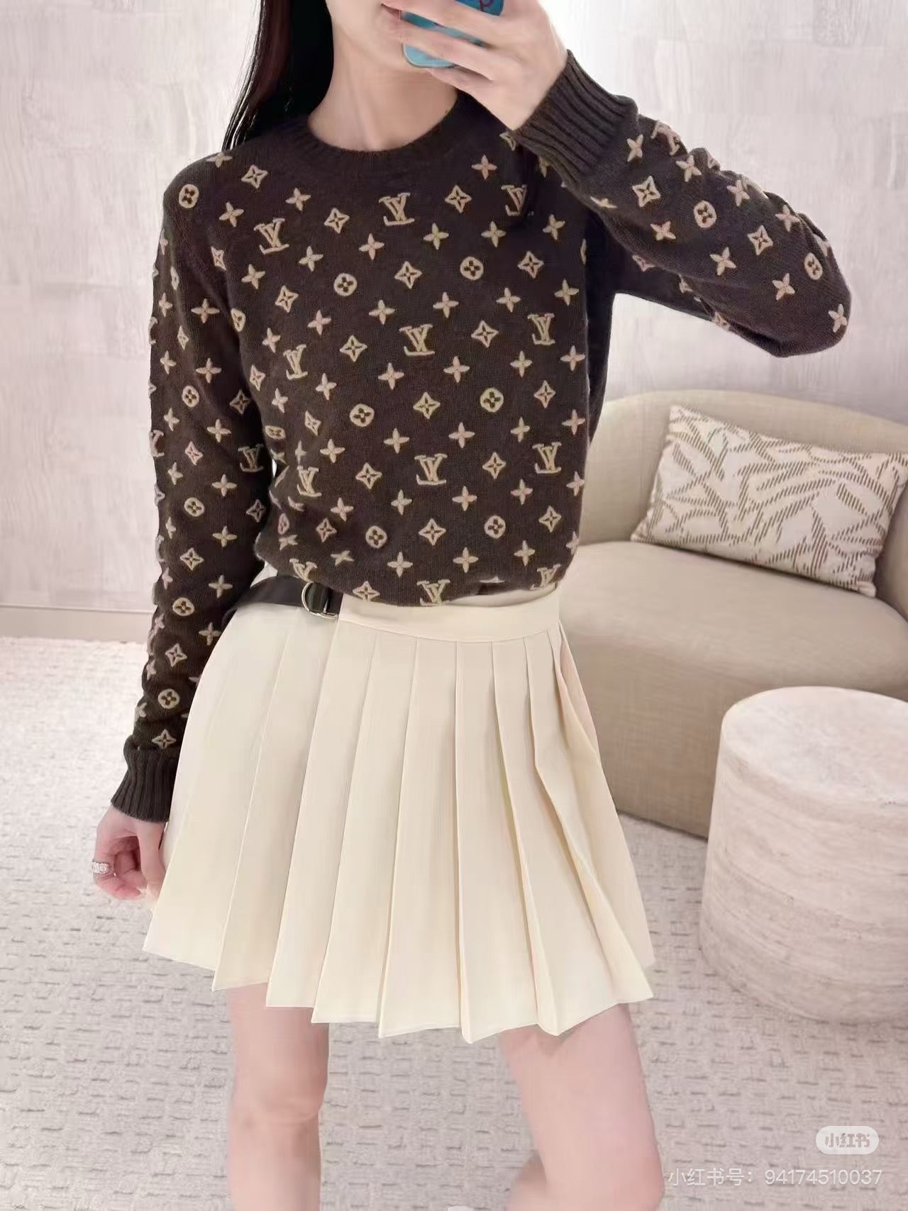 Loui 25fw pleated skirt