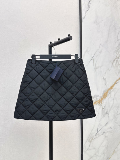 Prad 25fw short skirt