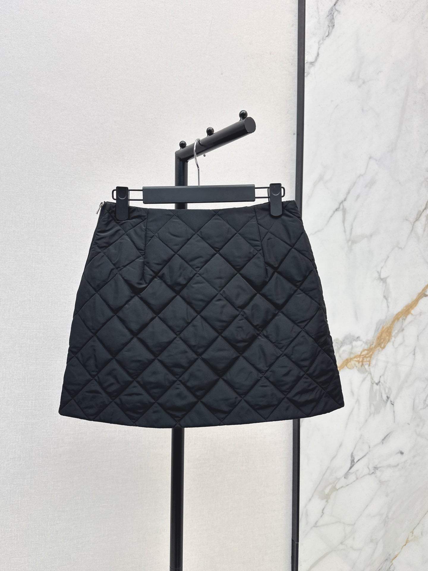 Prad 25fw short skirt