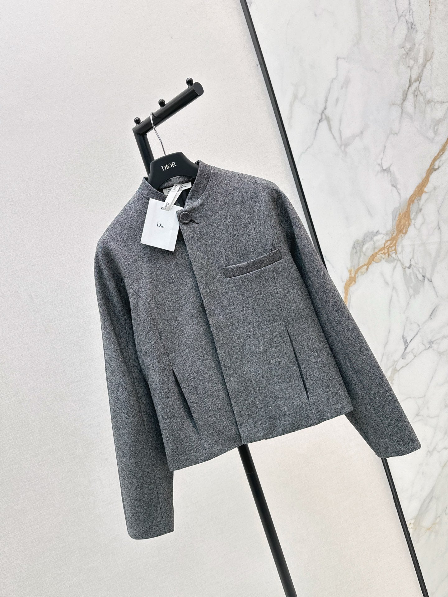 CD 25fw jacket