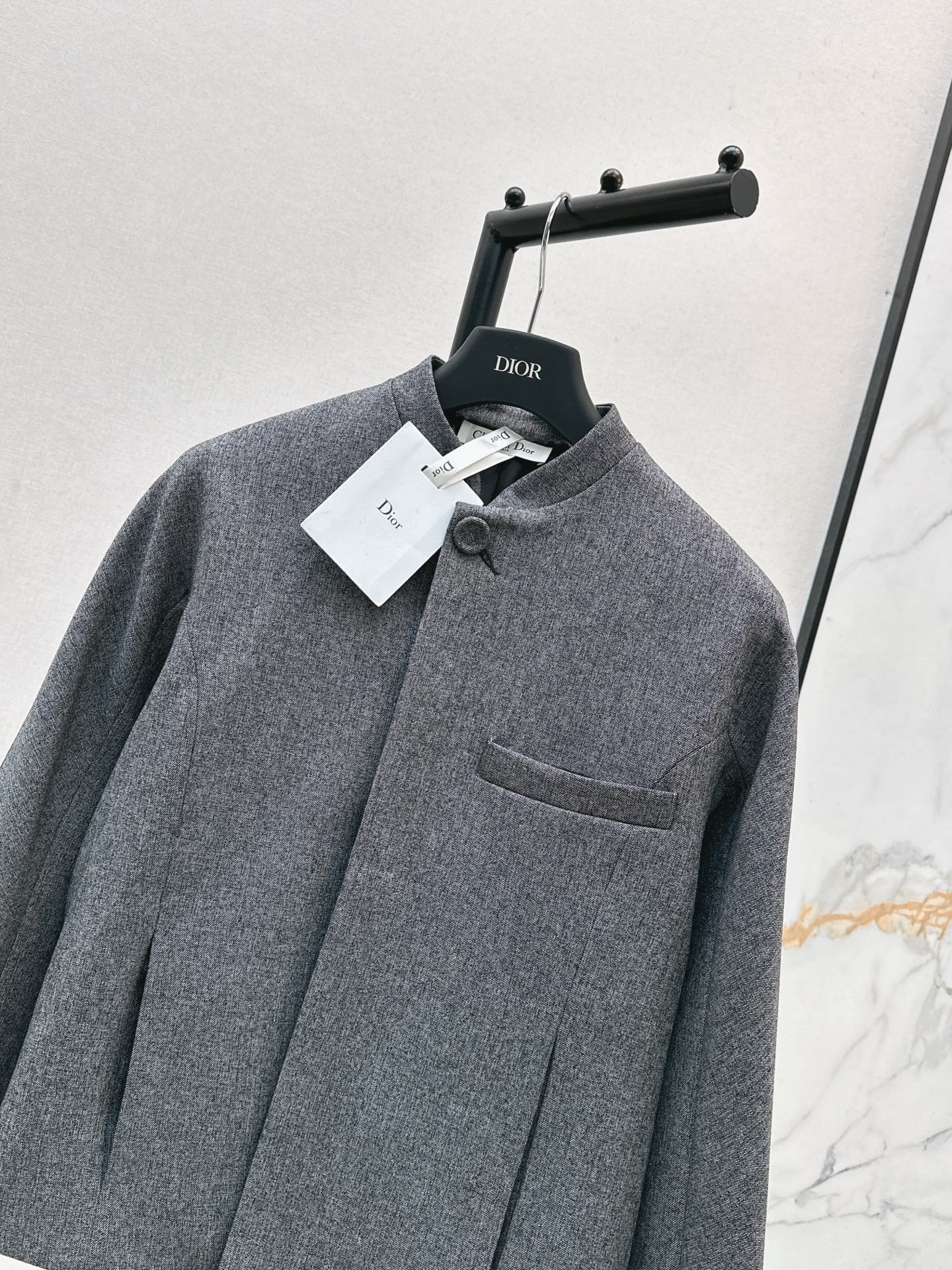 CD 25fw jacket