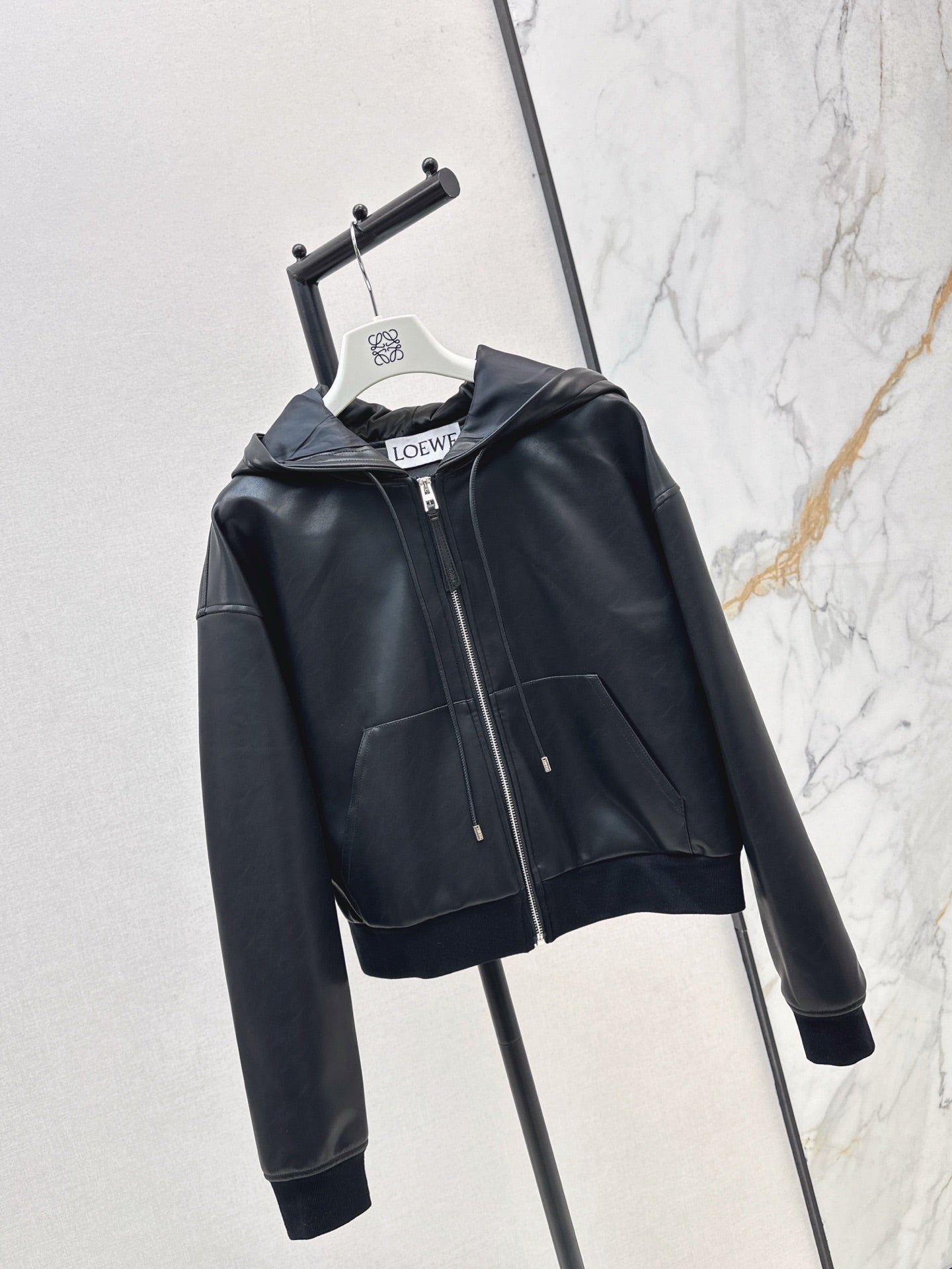 Loe 25fw pu jacket