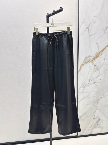 Loe 25fw pu pants