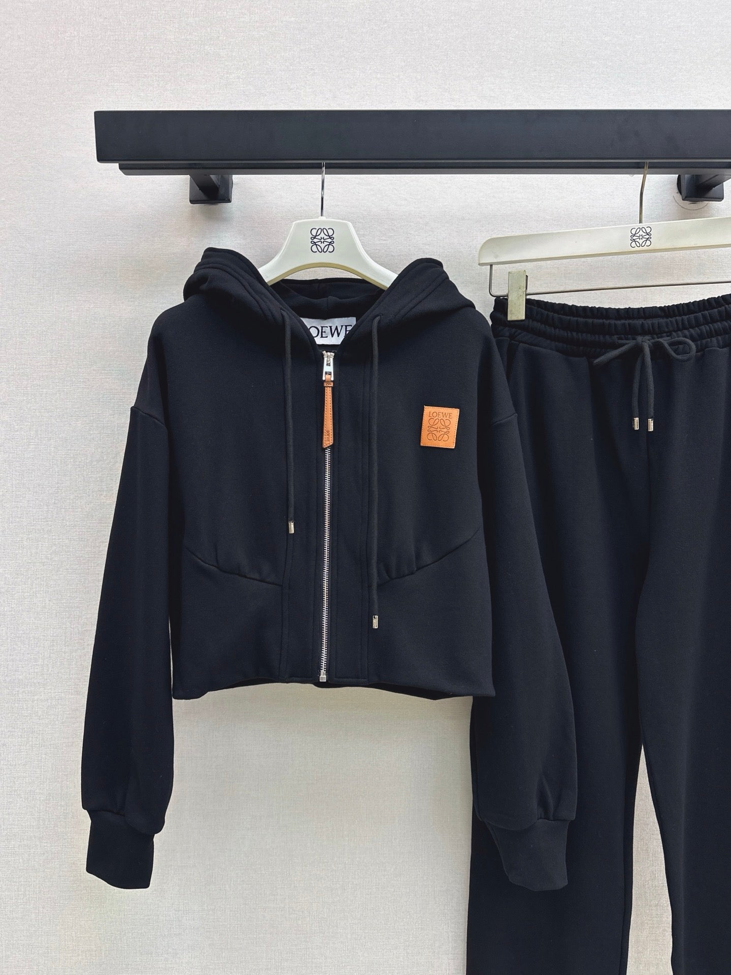 Loe 25fw tracksuit