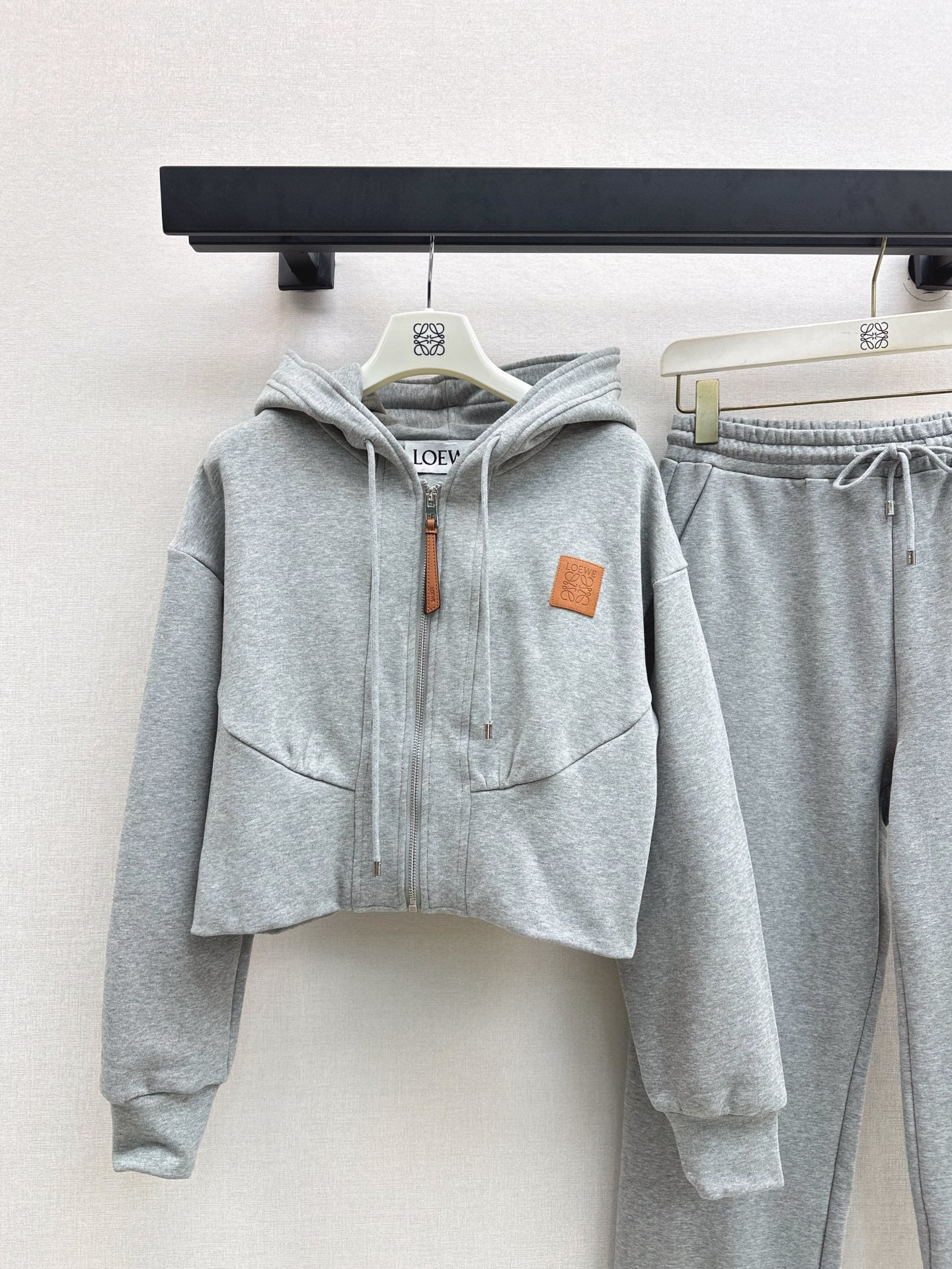 Loe 25fw tracksuit