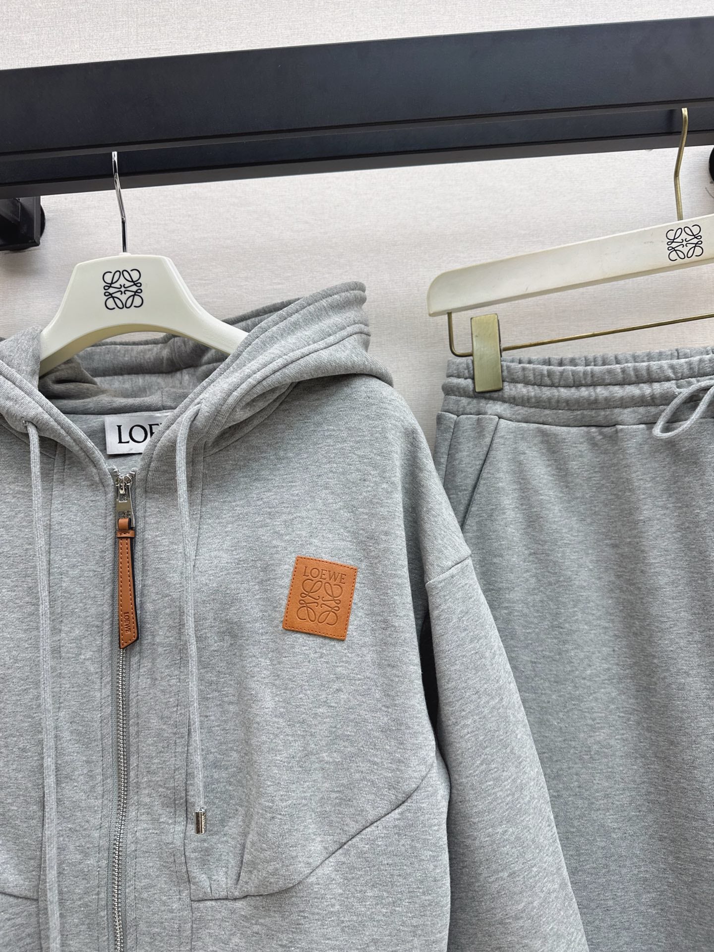 Loe 25fw tracksuit