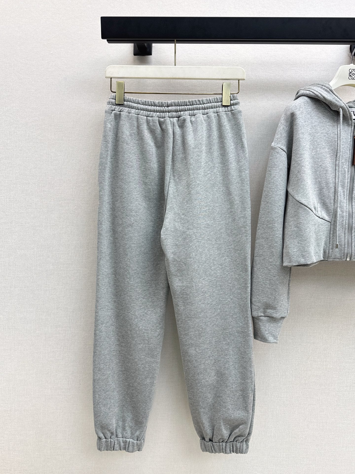 Loe 25fw tracksuit