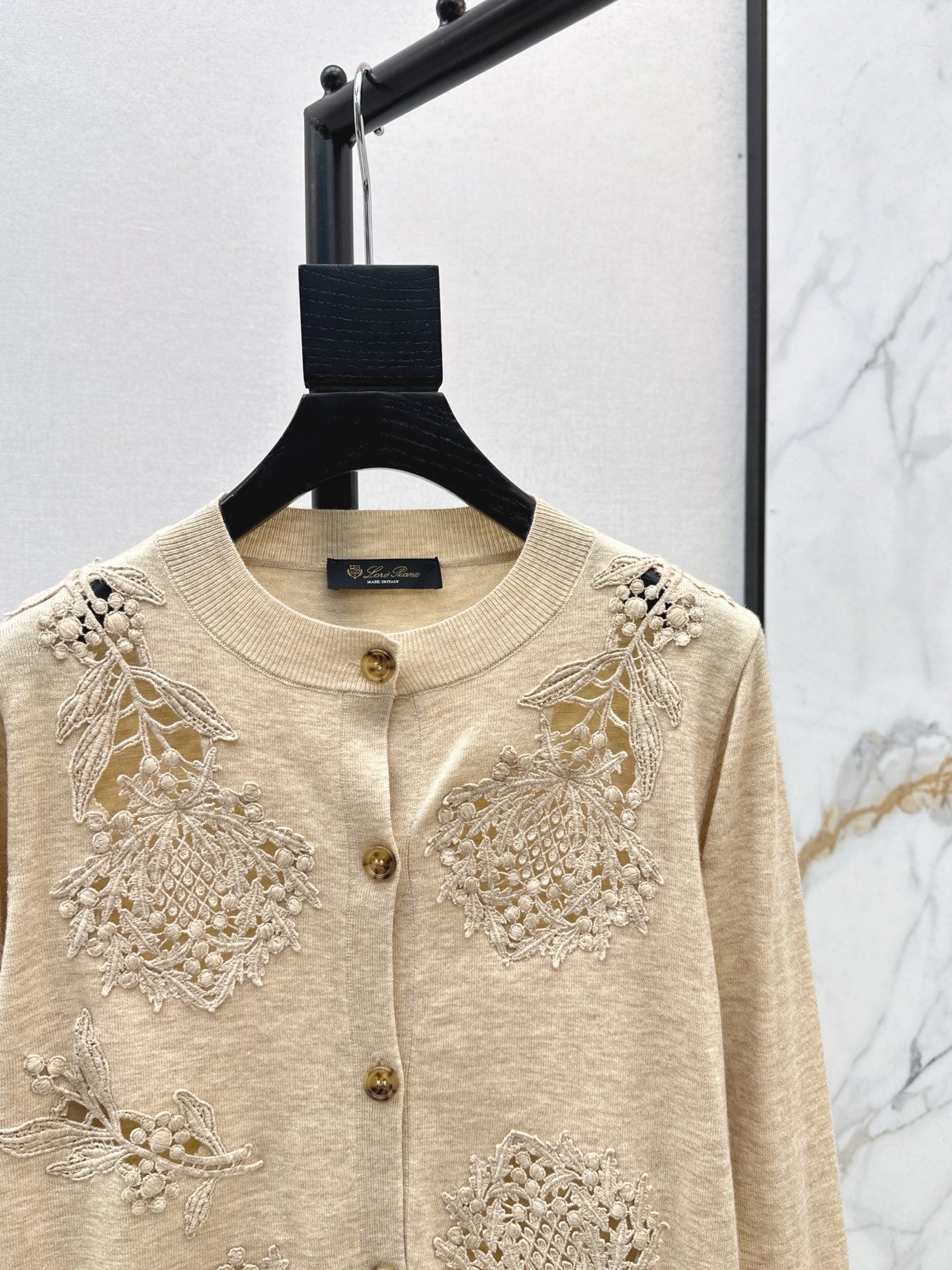 Loro 25fw wool cardigan