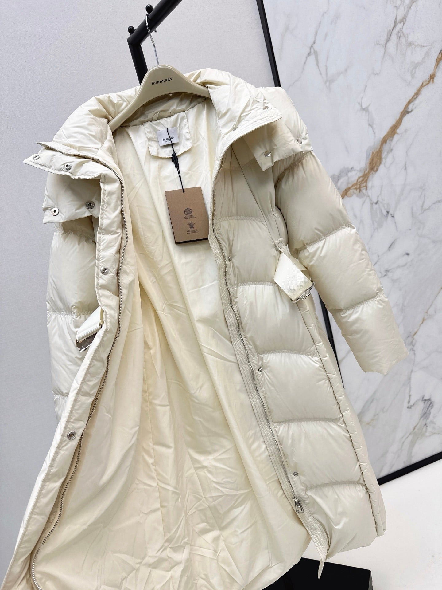 Bur 25fw down jacket