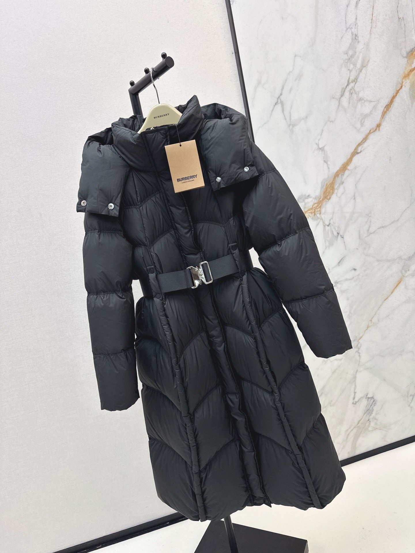 Bur 25fw down jacket
