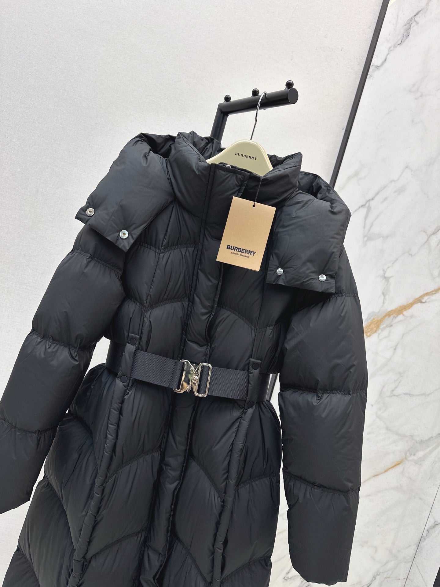 Bur 25fw down jacket