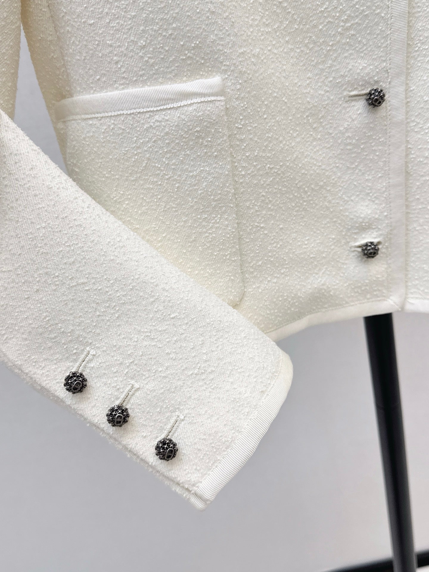CD 25fw jacket