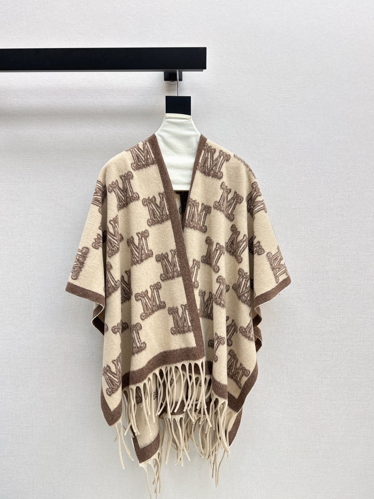 Max 25fw shawls jacket