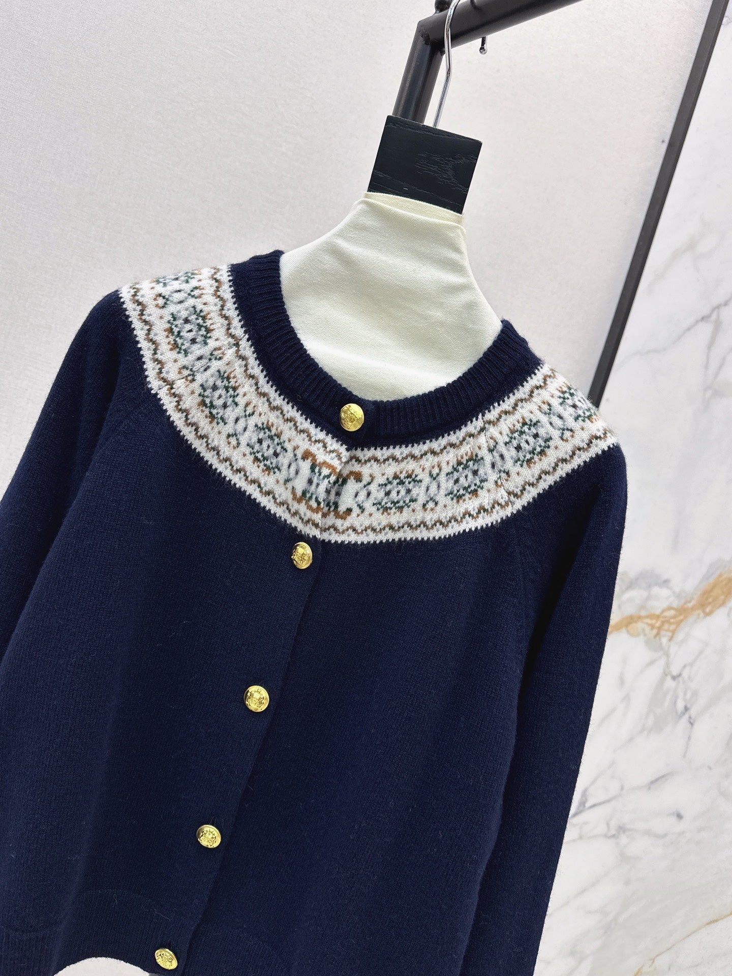 Celi 25fw cashmere cardigan