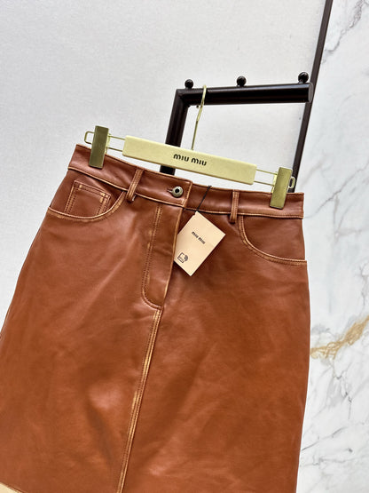 Miu 25fw leather skirt