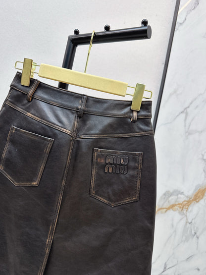 Miu 25fw leather skirt