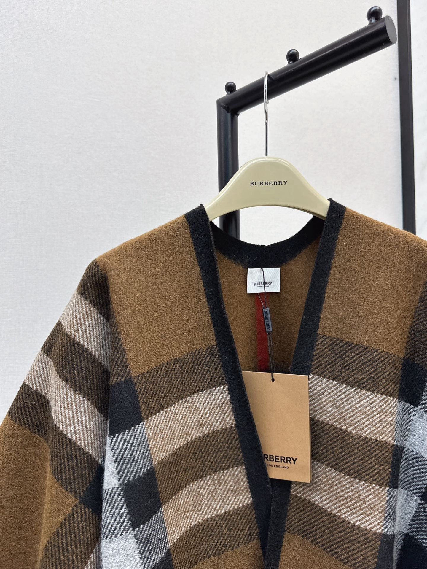 Bur 25fw wool shawls