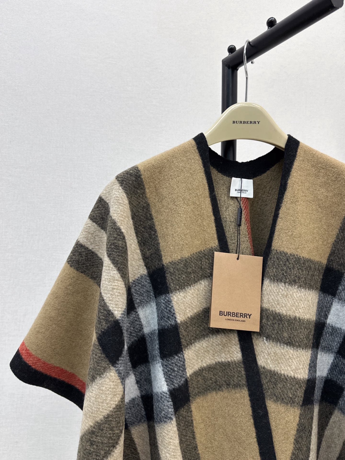Bur 25fw wool shawls