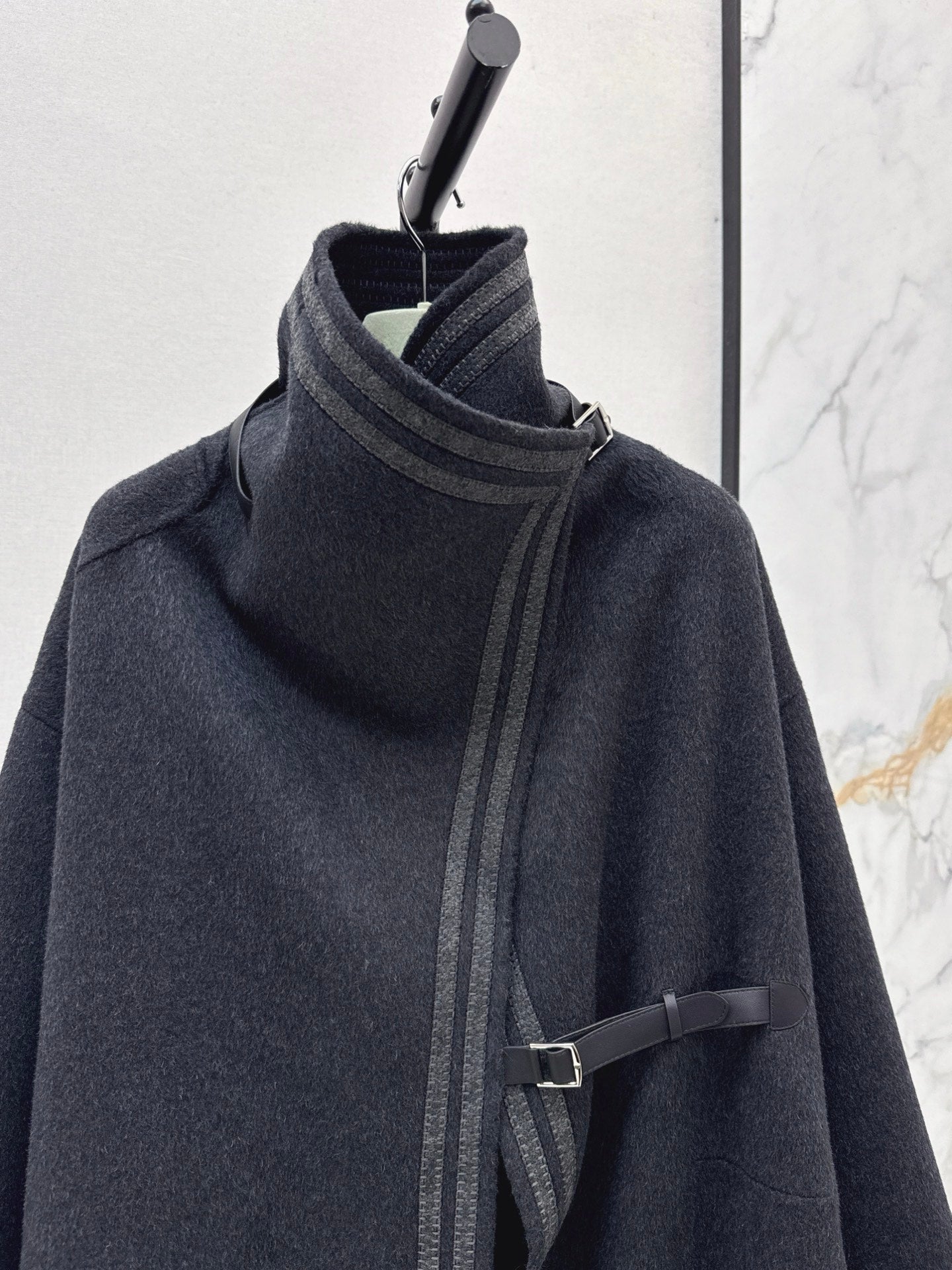 Herm 25fw cashmere overcoat
