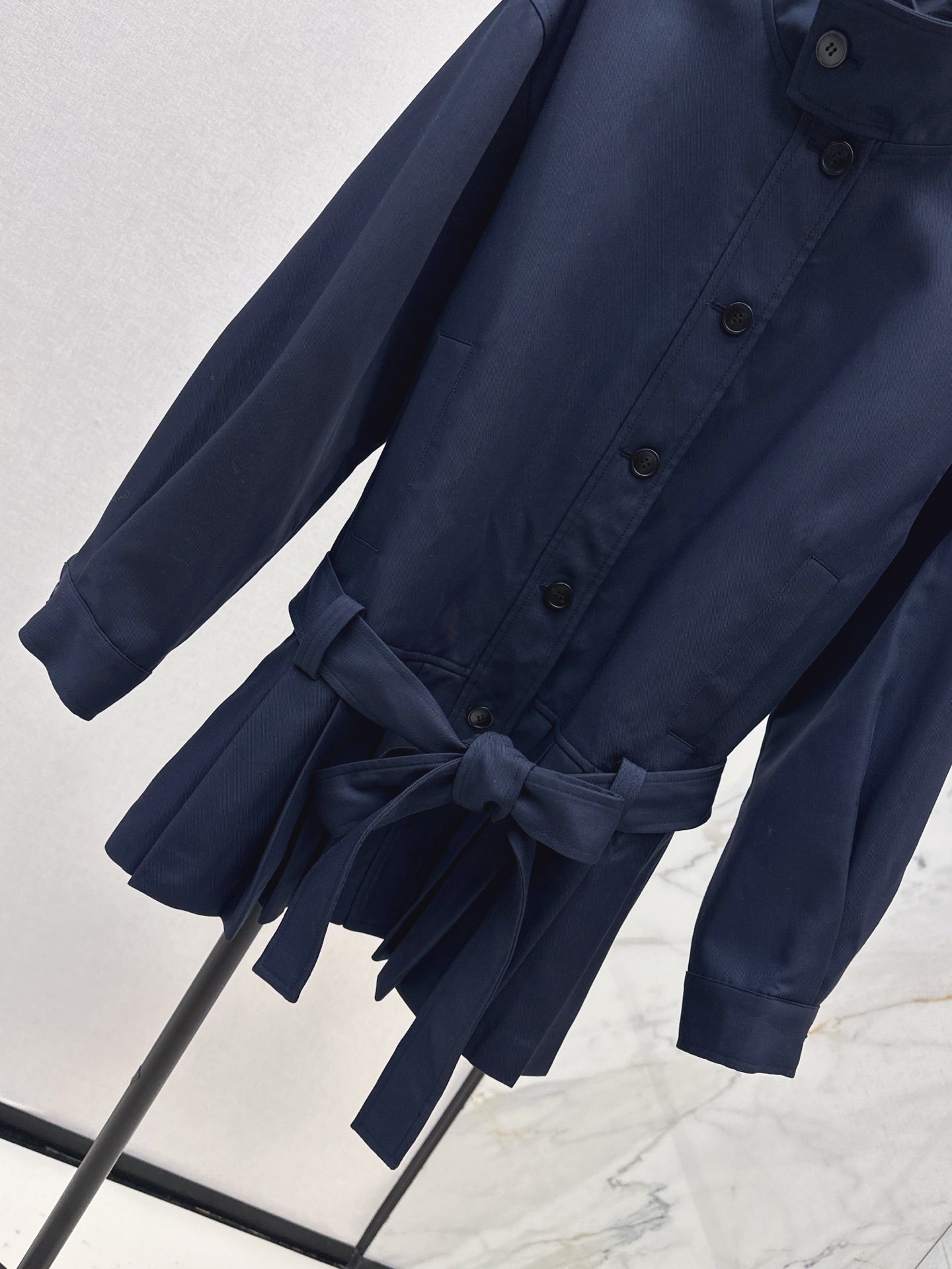 Celi 25fw pleated jacket