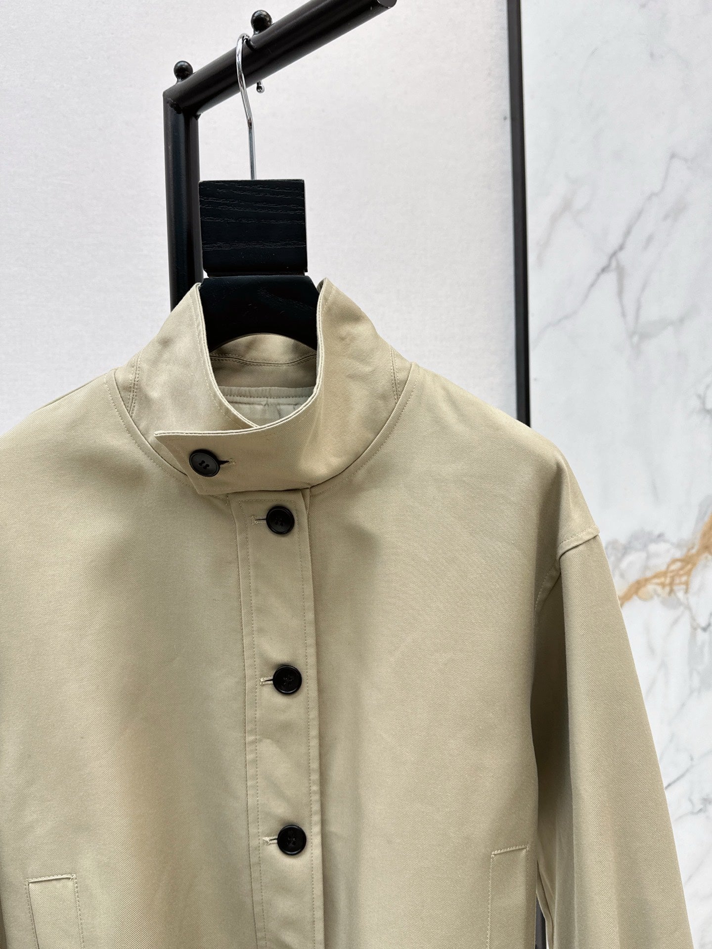 Celi 25fw pleated jacket
