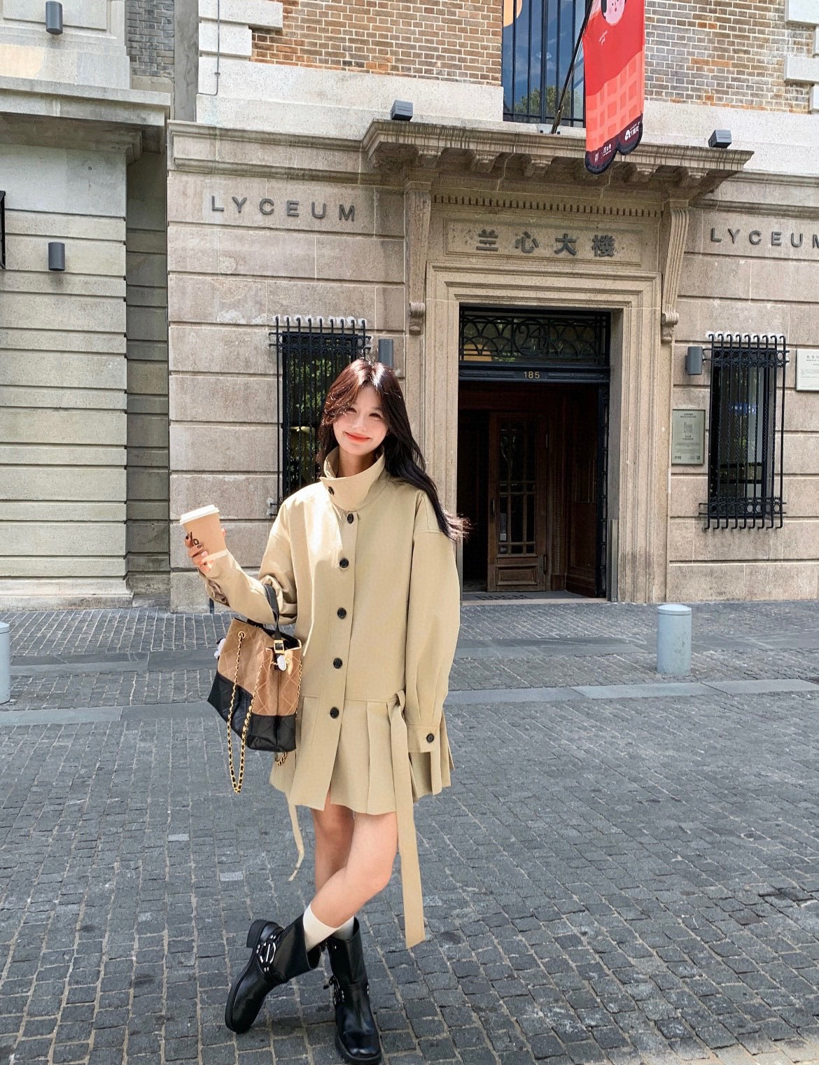 Celi 25fw pleated jacket