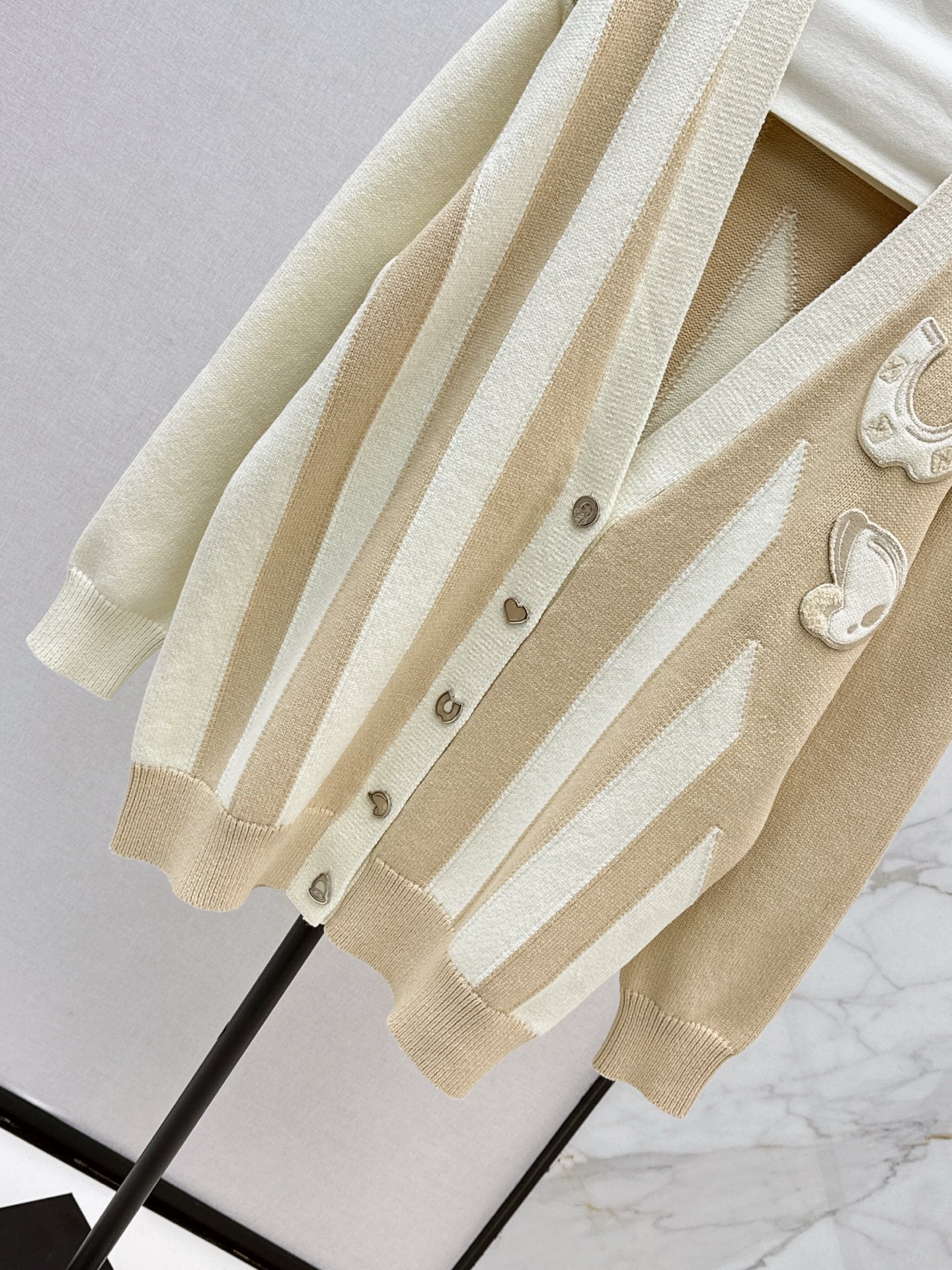 Herm 25fw knit cardigan