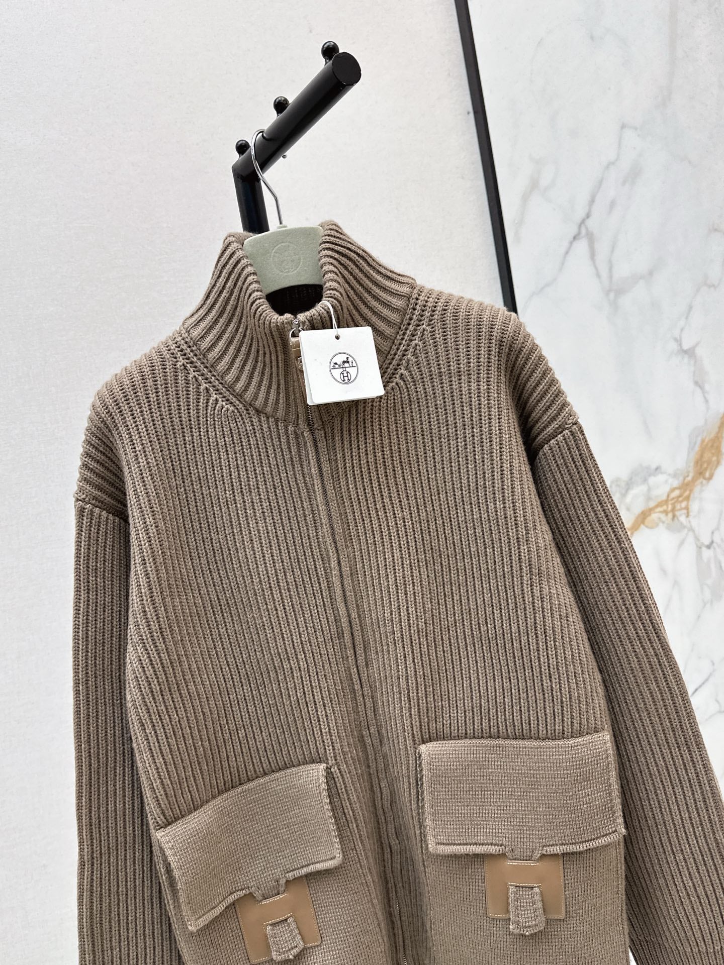 Herm 25fw wool knit jacket