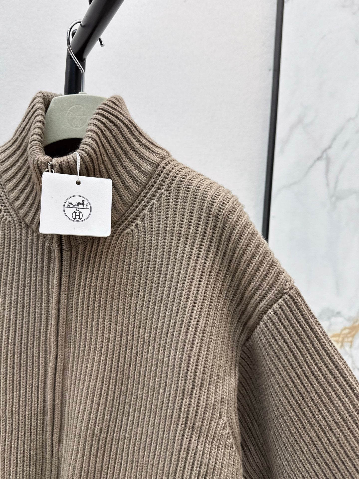 Herm 25fw wool knit jacket