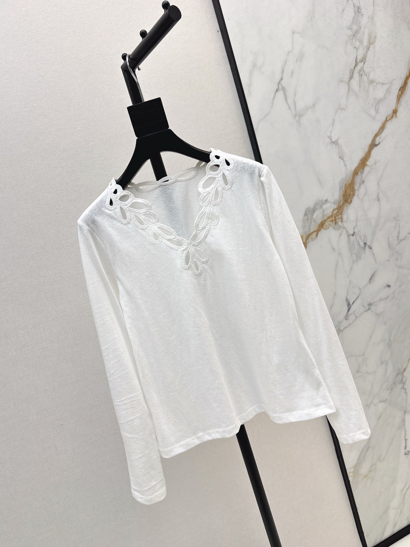 Valen 25fw embroidered shirt