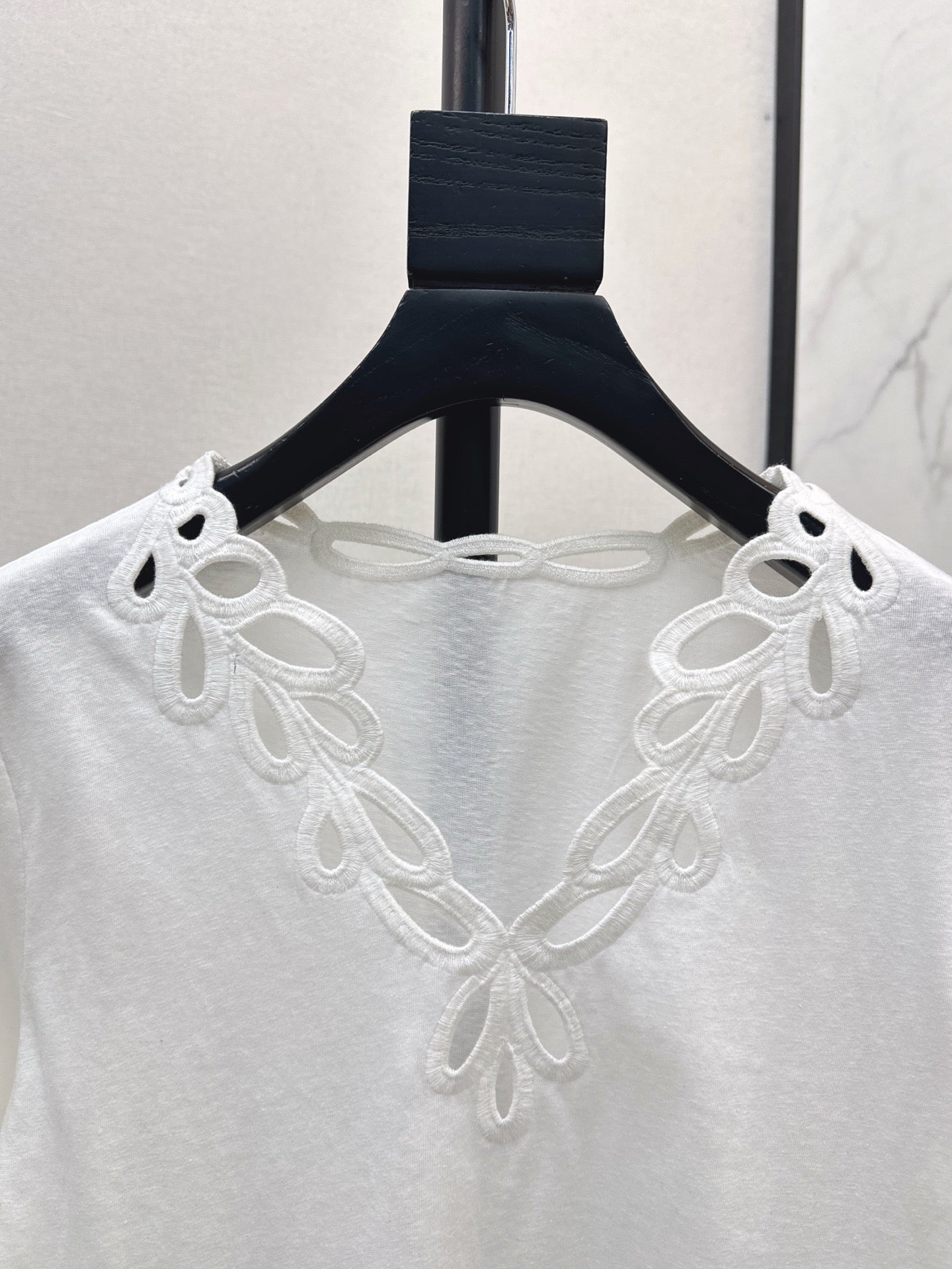Valen 25fw embroidered shirt
