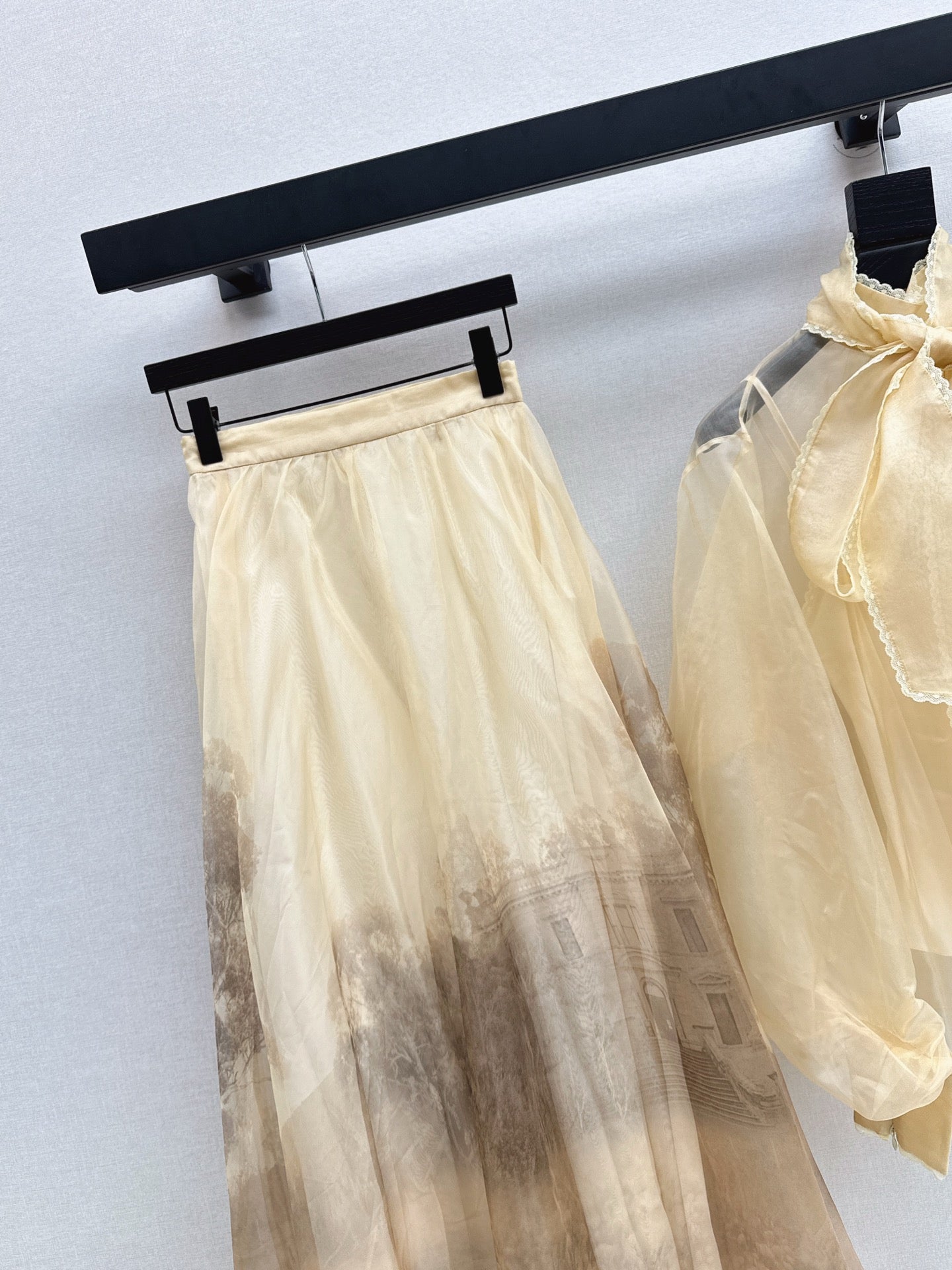 Zimm 25fw silk skirt