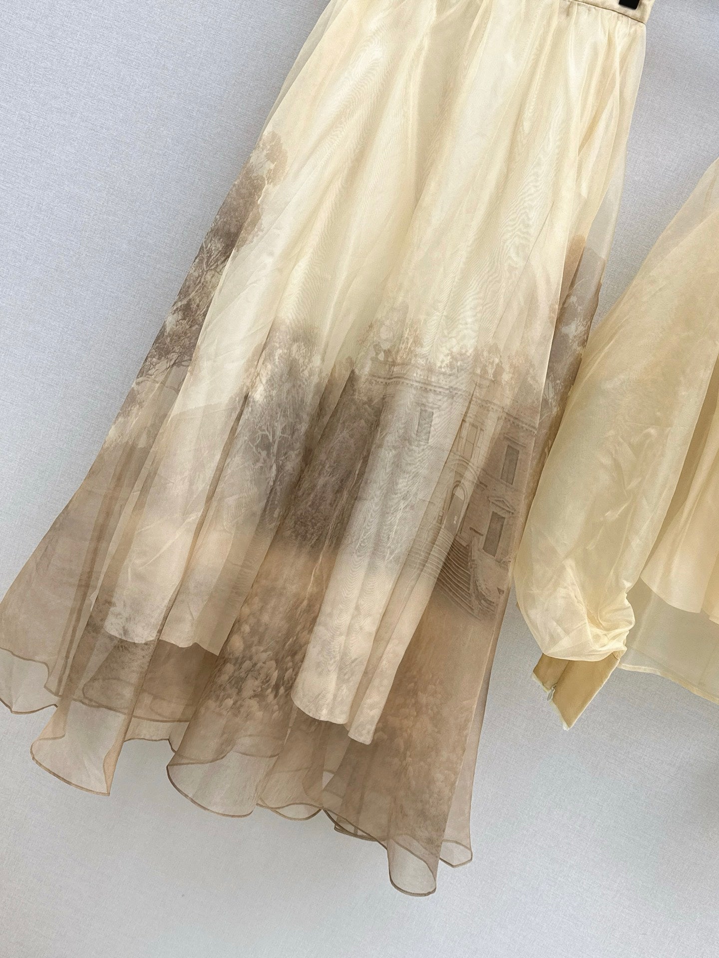 Zimm 25fw silk skirt