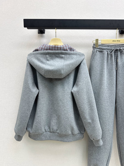 Miu 25fw reversible tracksuit