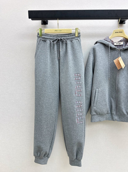 Miu 25fw reversible tracksuit