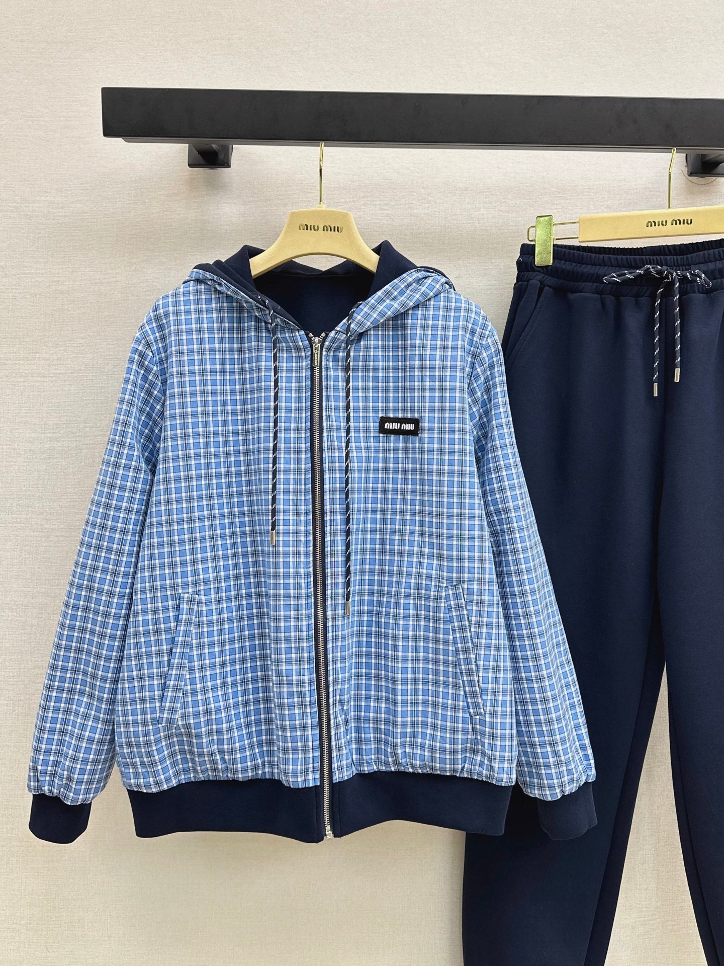 Miu 25fw reversible tracksuit