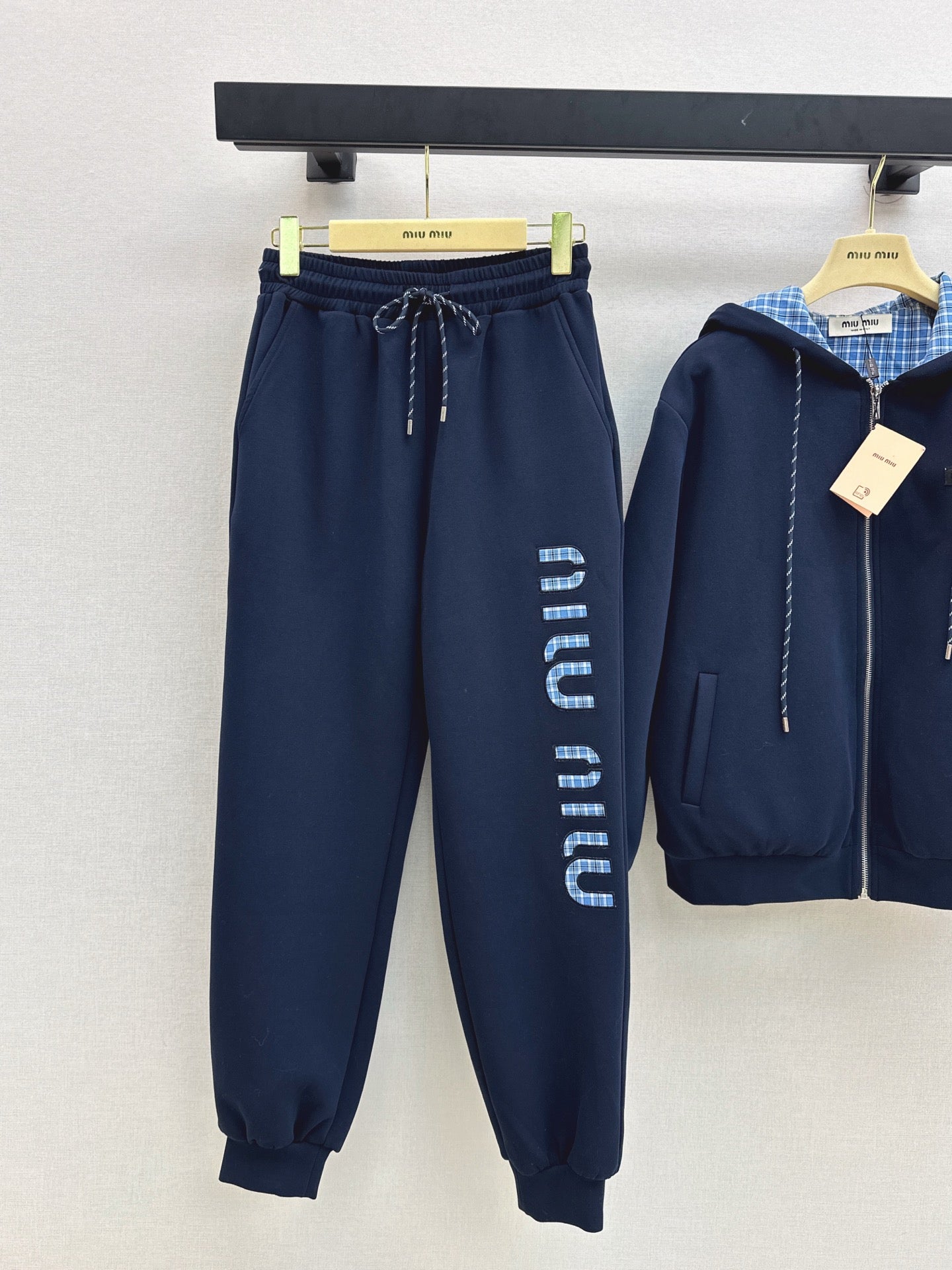 Miu 25fw reversible tracksuit