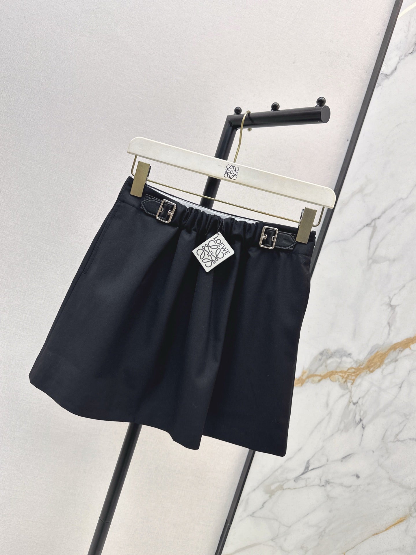 Loe 25fw skirt