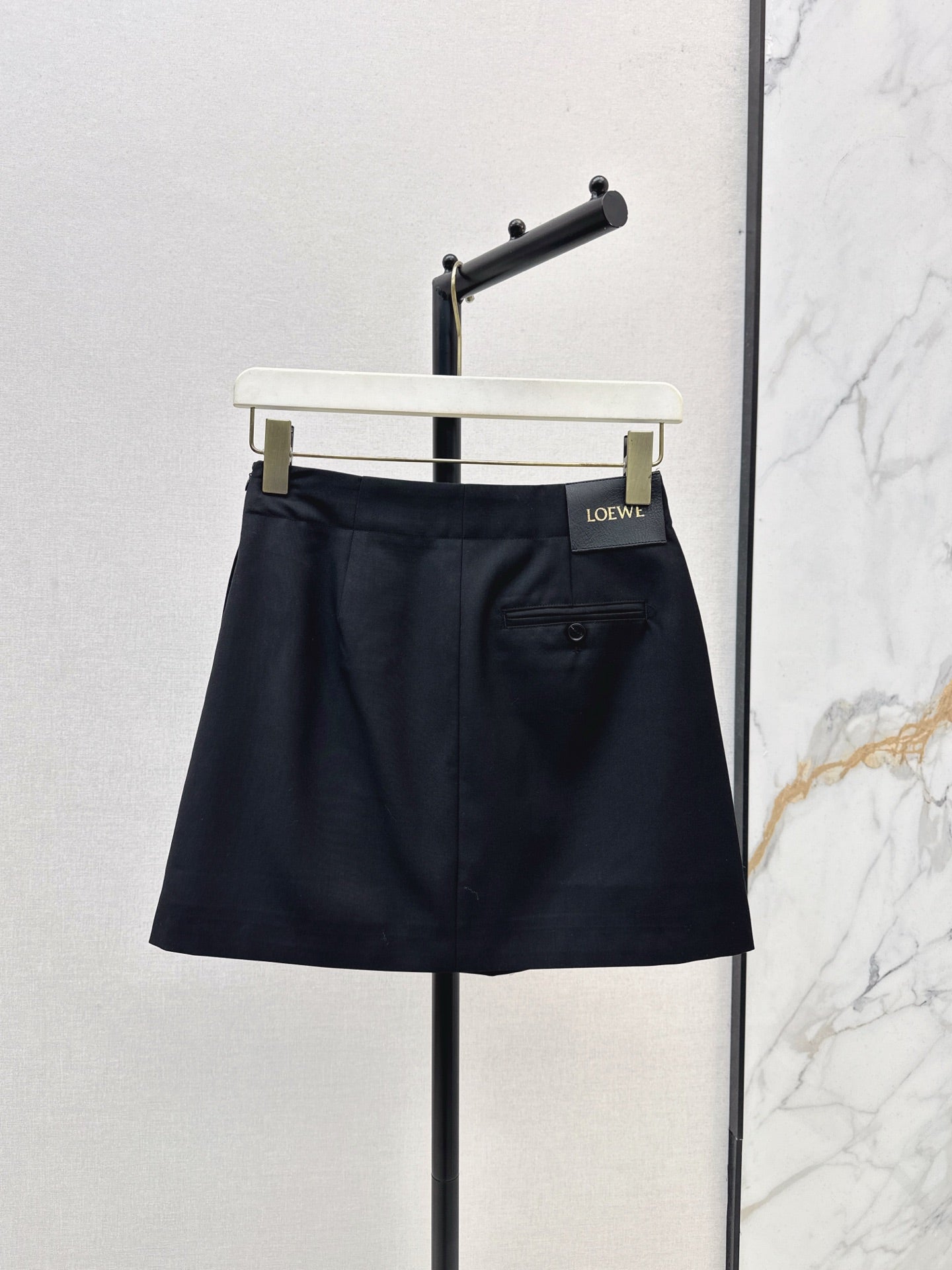 Loe 25fw skirt