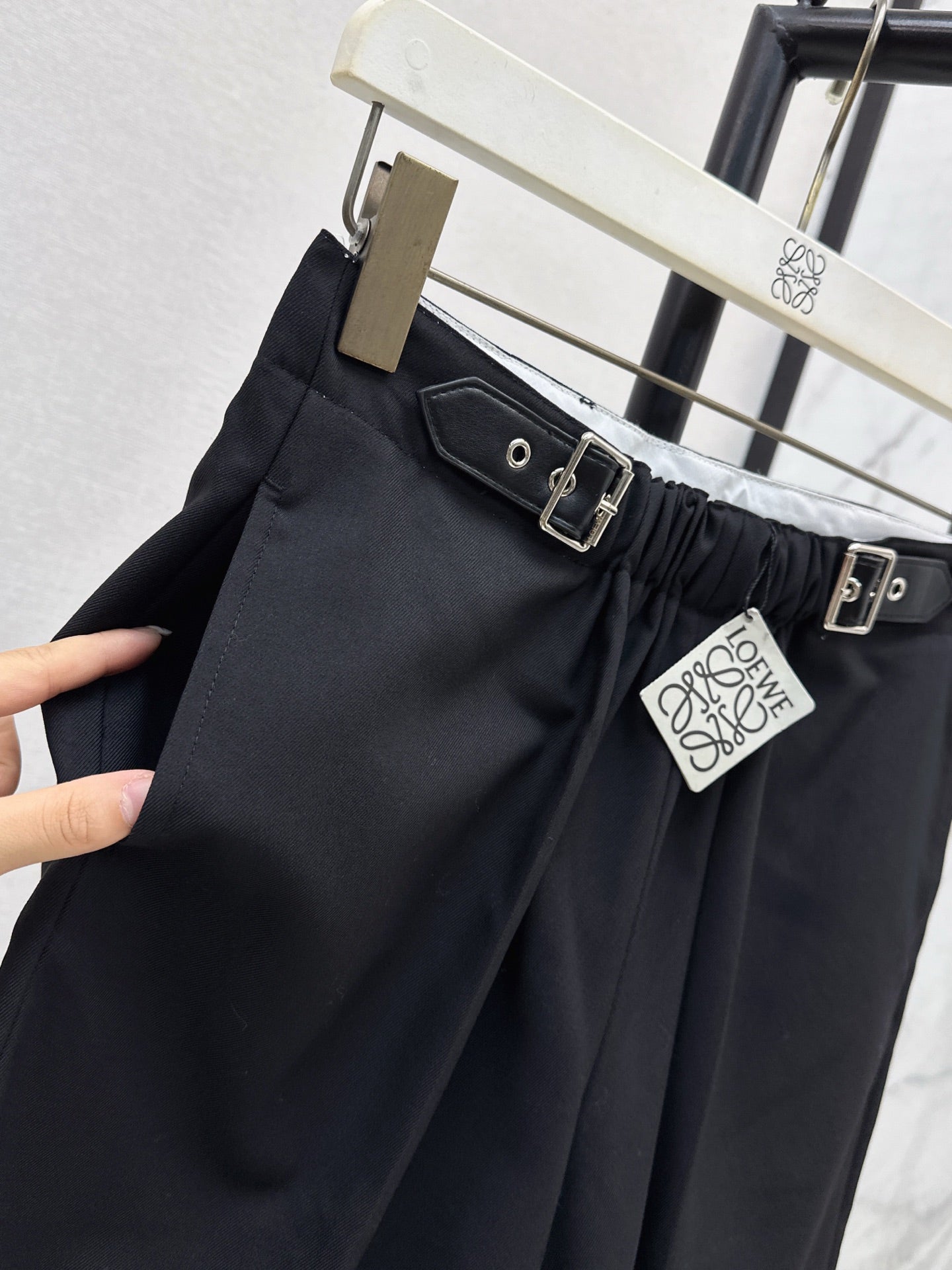 Loe 25fw pants