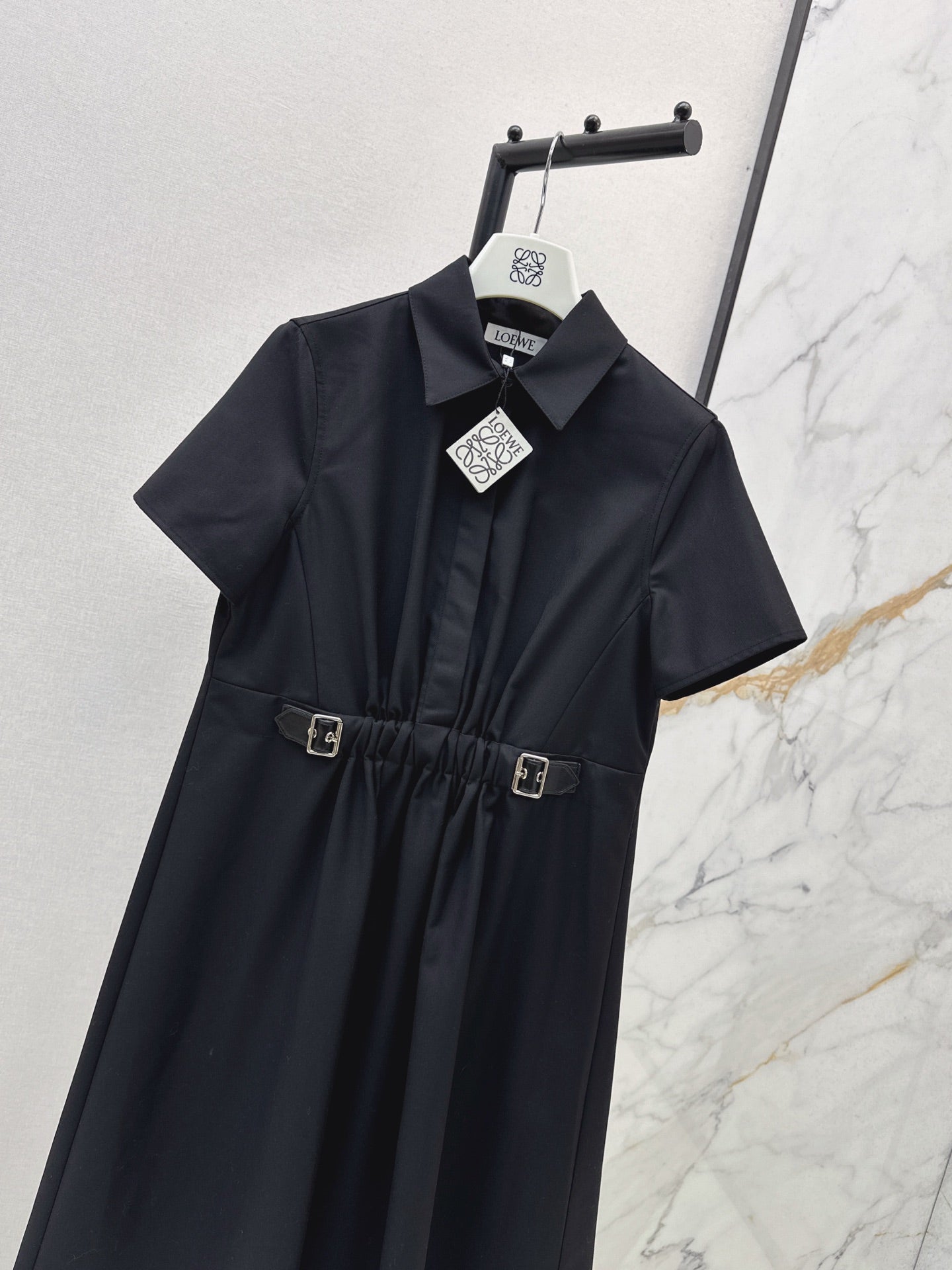 Loe 25fw ruffle dress