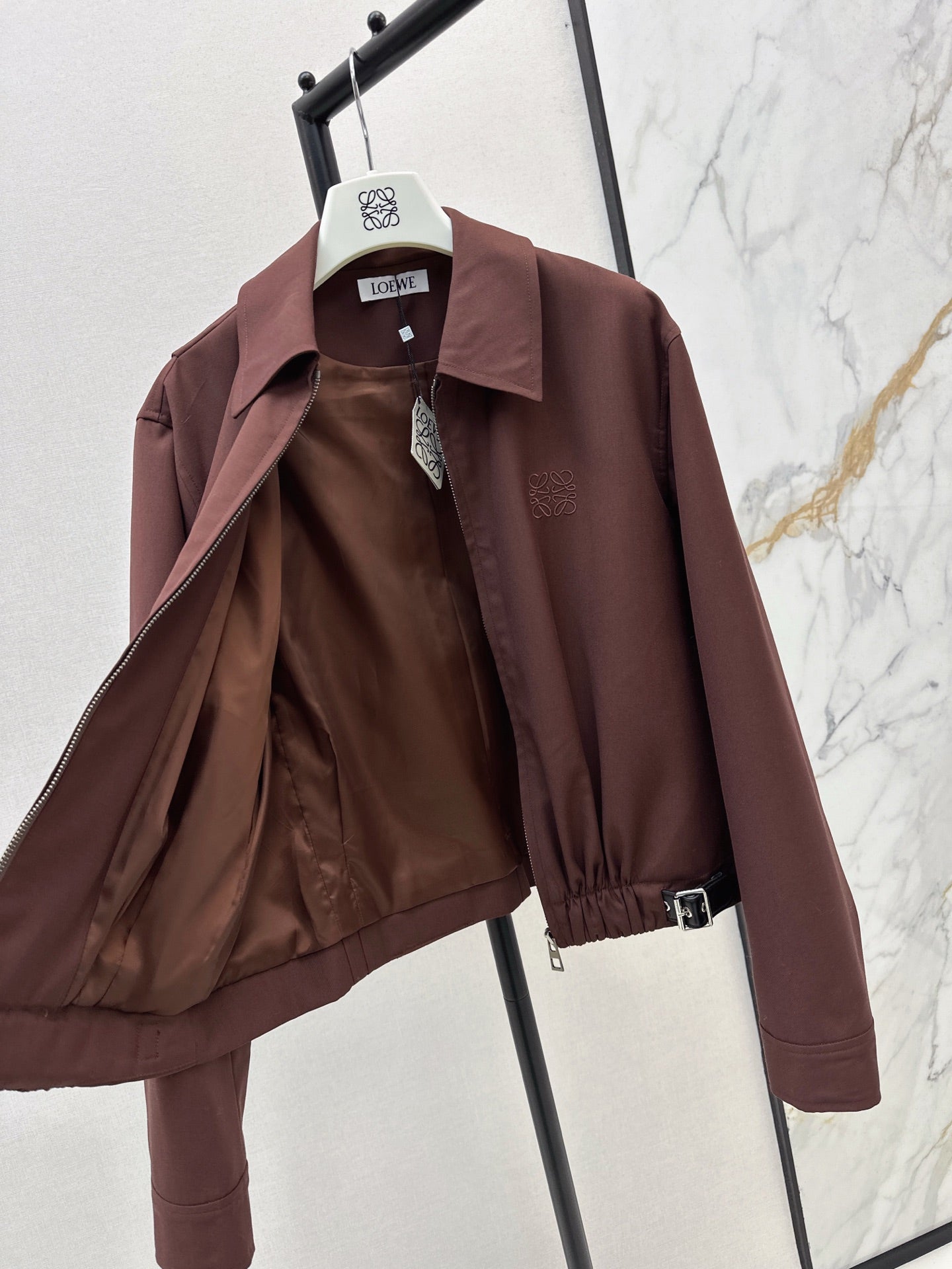 Loe 25fw jacket