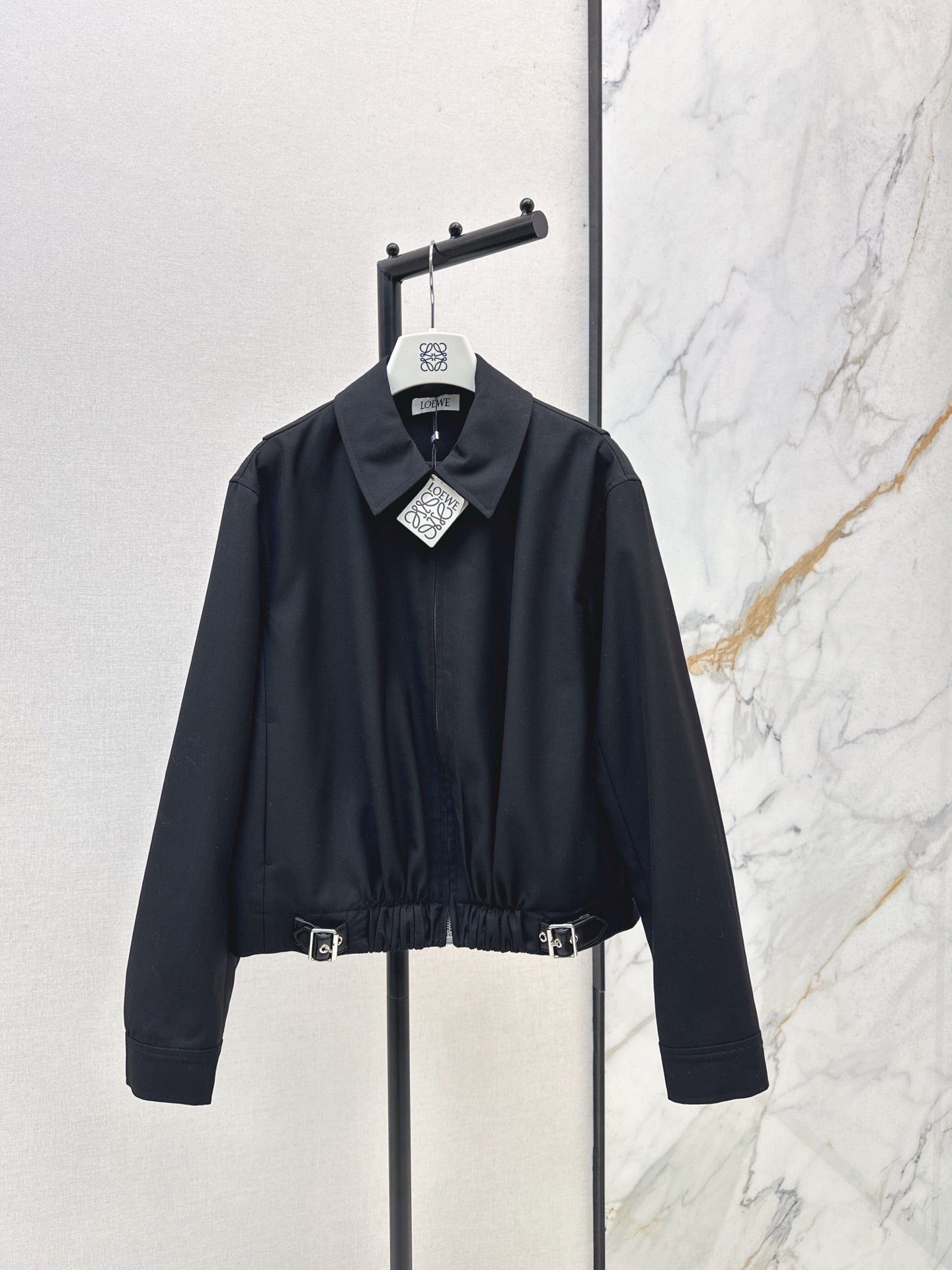 Loe 25fw jacket